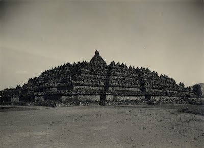 Jepretan K.T. Satake: Borobudur di sekitar tahun 1933 5 6625c50042932a061f3fc970aea66d35f98632cf8388367593d46063640e3d78